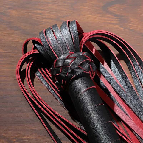 accessoire martinet bondage